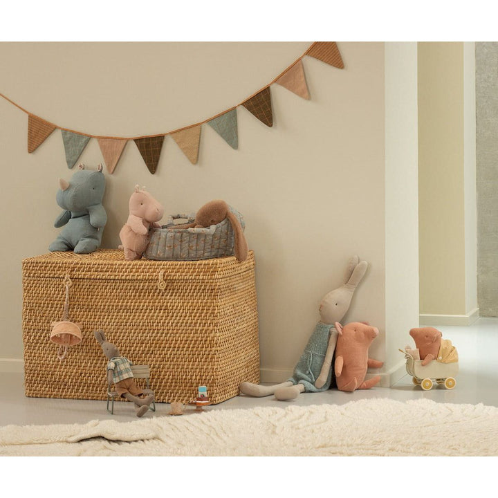 Maileg Safari friends, Hippo w. skirt, Small - Soft rose Dolls &amp; Plush Toys Maileg