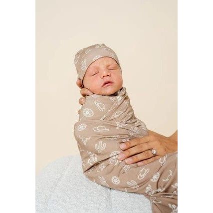 Wyatt_Swaddle