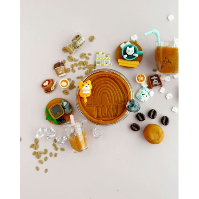 Earth Grown KidDough Cat Cafe Play Kit Clay/Dough EGKD