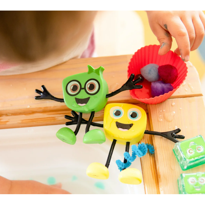 Glo Pals Characters - Green Pippa Bath Time Glo Pals